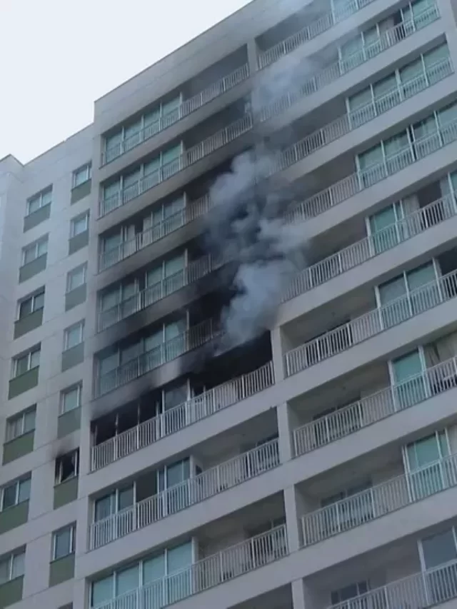 Apartamento pega fogo no Rio 2; prédio inteiro é esvaziado