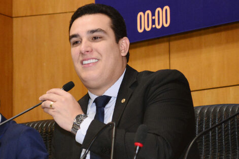 Erick Musso destaca ações em discurso de despedida