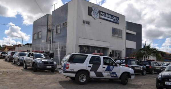 Operação Policial em Pinheiros resulta em duas prisões 10